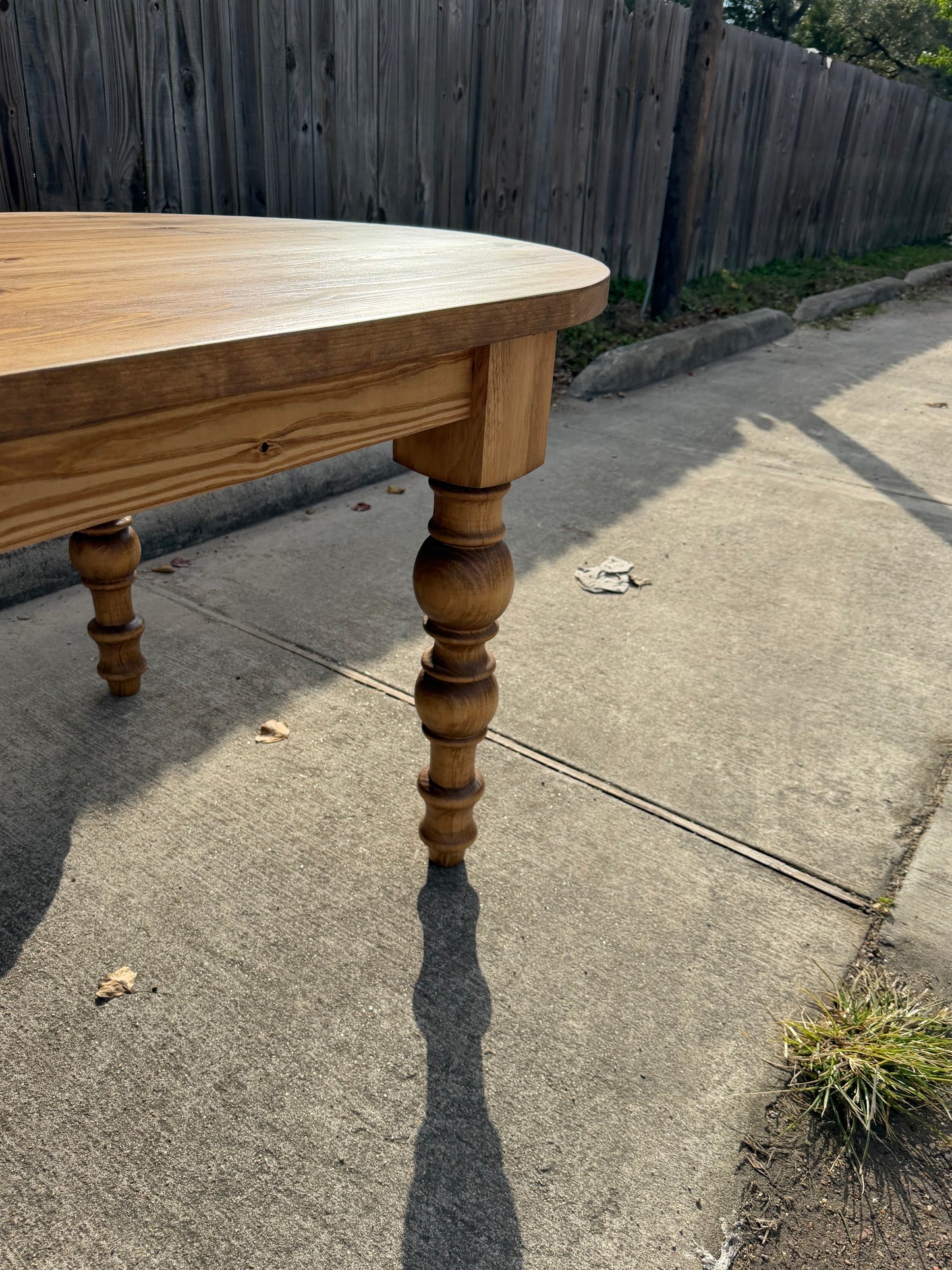 Solid Wood Oval Dining Table with Turned Legs - Dasha - Farmhouse - Handcrafted