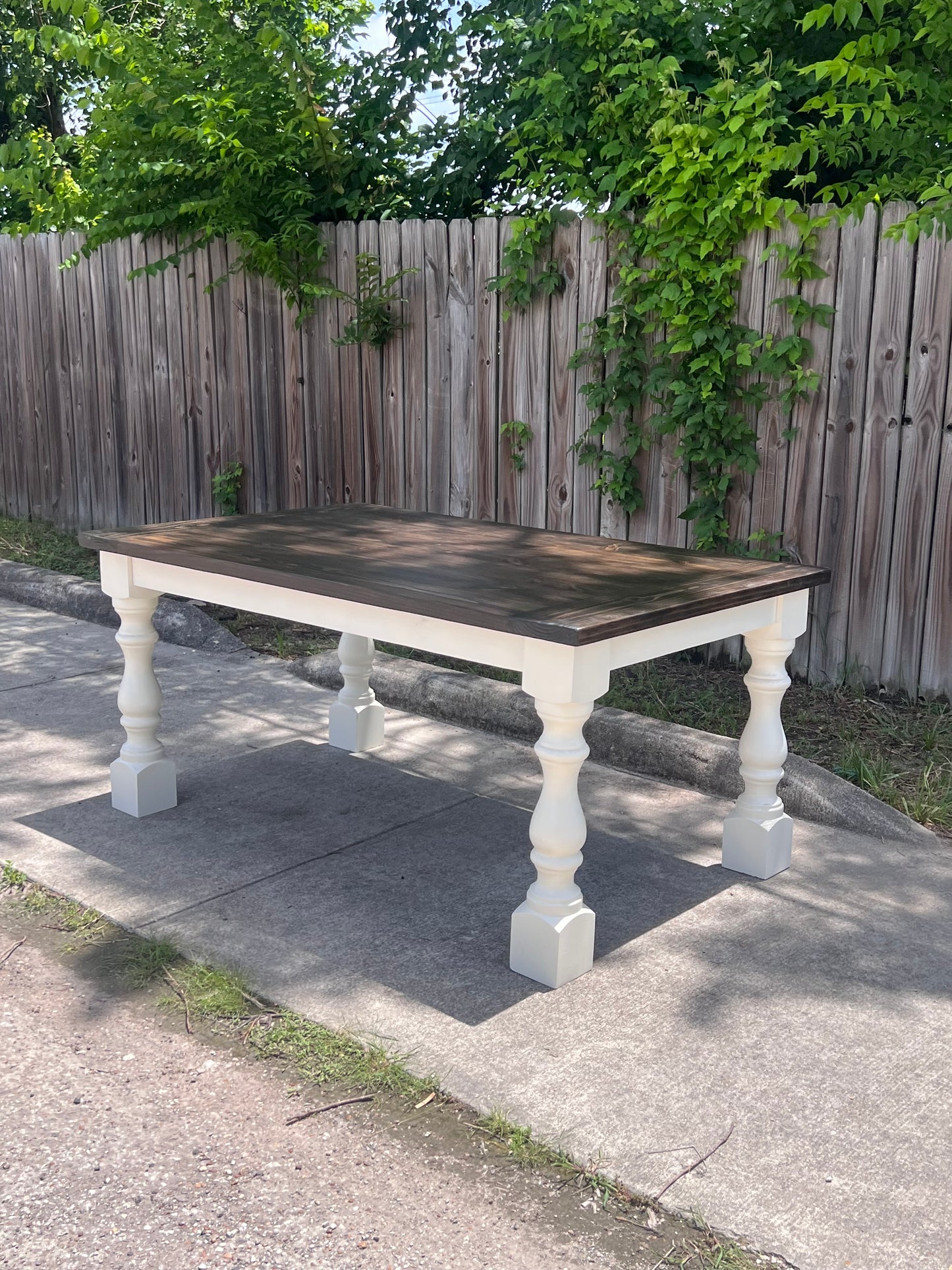 Chateau Farmhouse Dining Table – Handcrafted Solid Wood with Turned Legs